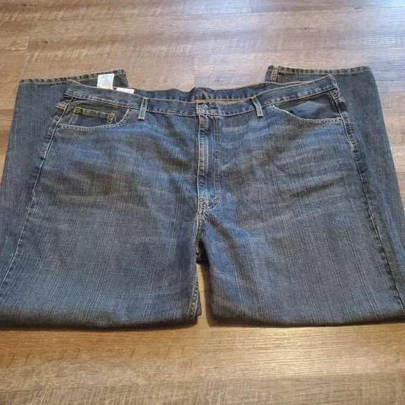 Mens Levi's 550 Denim Jeans 52x32 New with tags - Picture 8 of 9